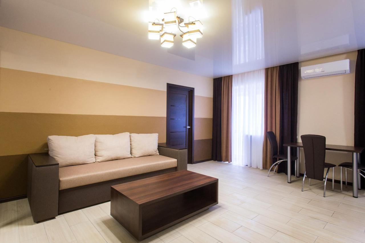 Luxury One Bedrooms 23 August ハルキウ エクステリア 写真